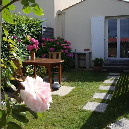 Mer A Pied Vrai Lit Linge Fourni Jardin Bretignolles-sur-Mer Exterior photo